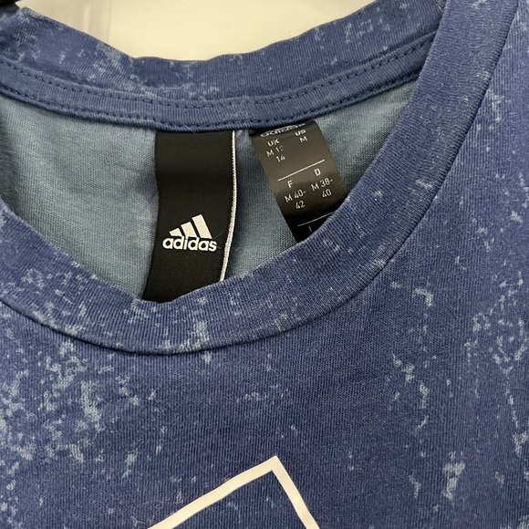 Adidas Womens performance knot Tank Top Medium like new condition - Picture 3 of 5